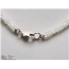 Image 3 : STERLING SILVER CLASP MOONSTONE NECKLACE