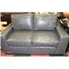 Image 1 : GRAY LOVESEAT