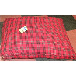 XL TOP PAW DELUXE PLUSH PET BED