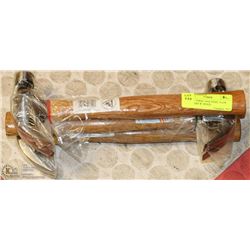 LOT OF THREE 16OZ STEEL CLAW HAMMERS W/ WOOD