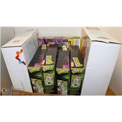 FLAT OF 7 BLOW UP AND WATER TOYS