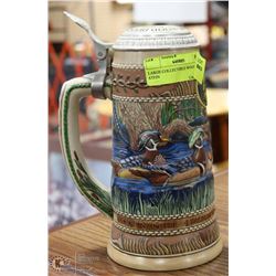 LARGE COLLECTIBLE WOOD DUCK STEIN