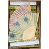 Image 1 : 36PCS HANDPAINTED AND CLOTH HANDHELD FANS