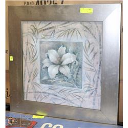 FRAMED FLOWER PICTURE