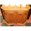 Image 1 : ROXTON WOOD BUFFET MADE IN CANADA