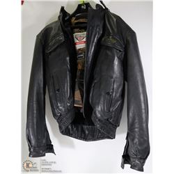 FIRST GEAR SIZE MEDIUM JACKET WITH REMOVEABLE