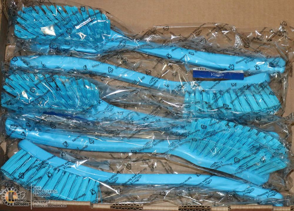 LOT OF 5 BLUE SALMON TECHNOLOGY BRUSHES