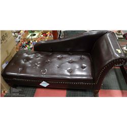NEW BROWN LEATHERETTE CHASE LOUNGE CHAIR