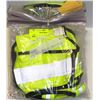 Image 1 : LOT OF FIVE 4XL SAFE & SOUND HIVIS VESTS