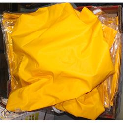 LOT OF 20 SPLASH-RESISTANT DISPOSABLE APRONS