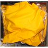 Image 1 : LOT OF 20 SPLASH-RESISTANT DISPOSABLE APRONS