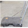 Image 1 : RUBBERMAID LIGHT-DUTY PUSH-CART