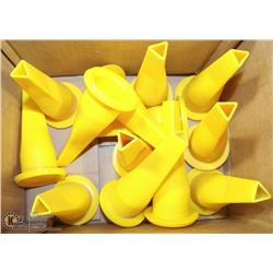 LOT OF 12 SHRINKABLE SPOUTS