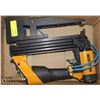 Image 1 : NEW BOSTITCH PNEUMATIC STAPLER 450S2