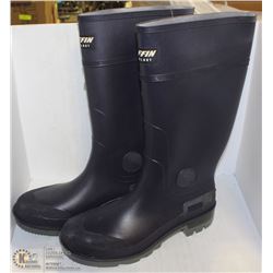 SIZE 13 BAFFIN RUBBER WORK BOOTS