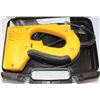 Image 1 : #19 ARROW ELECTRIC STAPLER IN CASE