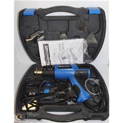 MASTERCRAFT HEAT GUN IN A CASE WITH ACCESSORIES