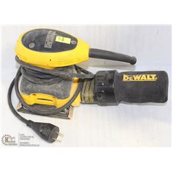 DEWALT POWER PALM SANDER W/ BAG