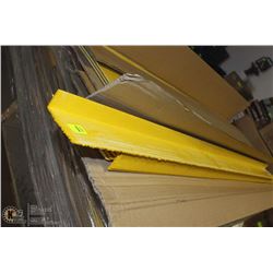 LOT OF 5 SMALL ABRASIVE HI-VIS STEP-LINERS