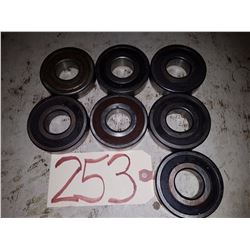 Lot of Bearing