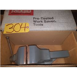 Brand New Ridgid Bench Vise
