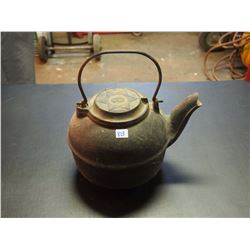 Cast Iron Kettle (5 Star, Number 8 on Top)