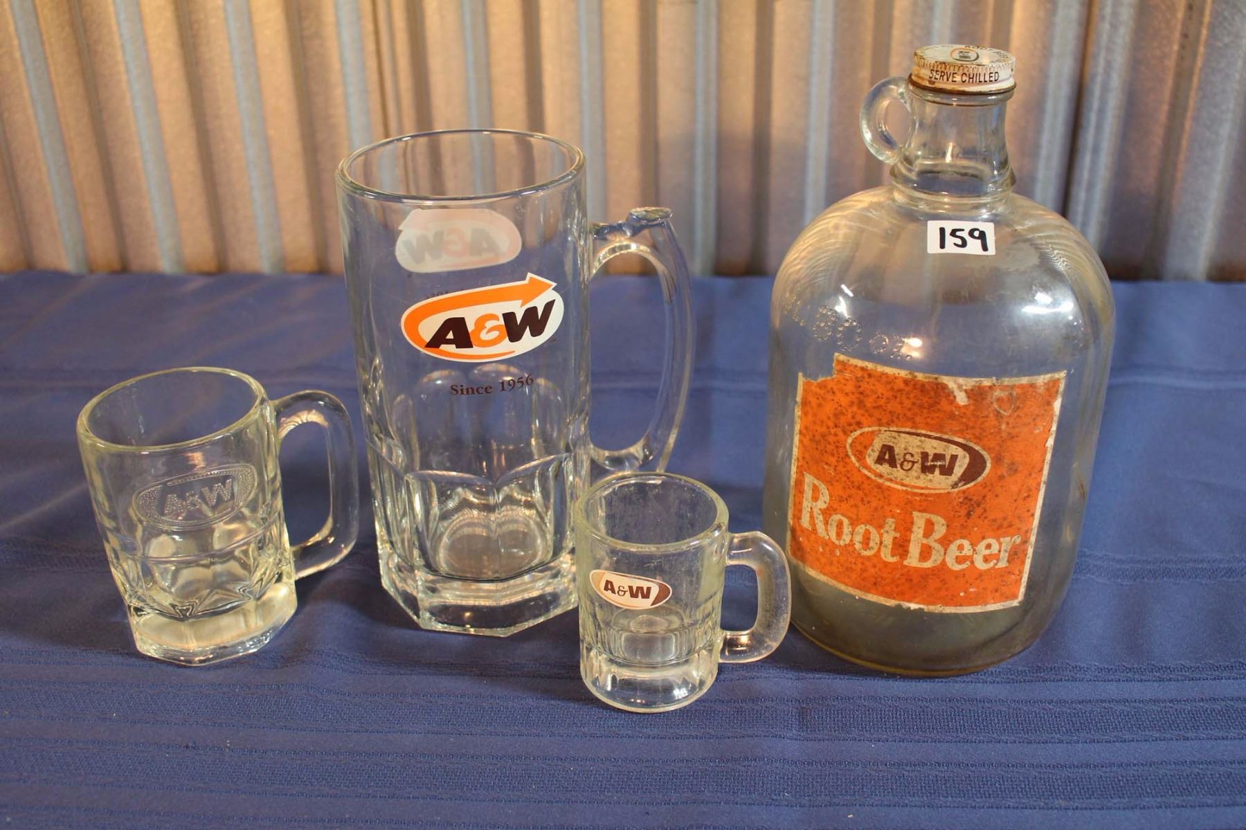 Vintage A&W Jug & Glasses