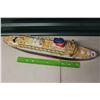 Image 2 : USA Friction Tin Cruise Ship (19"Long)