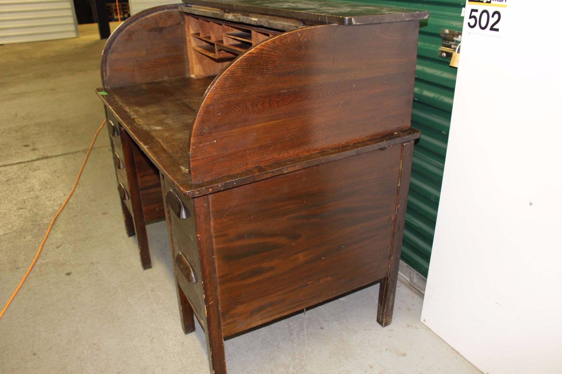 Wooden Roll Top Desk (48”x30”x45” Tall)