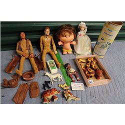 Lot of Toys (Dolls, Easylock Bricks, Etc)