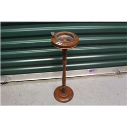 Floor Ashtray (20” Tall)