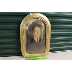 Vintage Oval Frame w/Photo & Curved Glass (24”x16”)