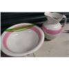 Image 2 : Antique Pink & White Pitcher & Basin (No Chips or Cracks)