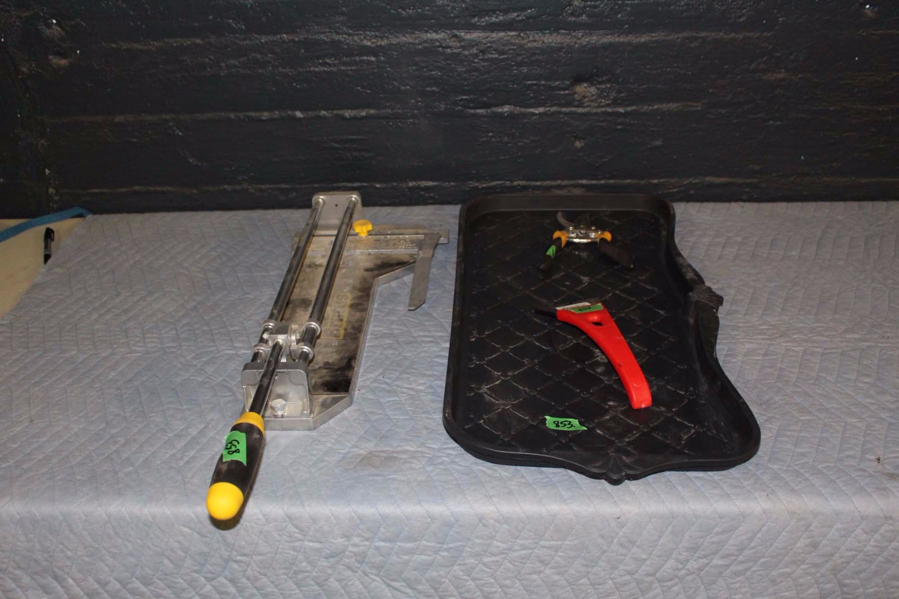 Brutus Tile Cutter & Rubber Floor Mat Cutter Bodnarus Auctioneering