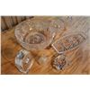 Image 2 : Lot of Crystal Glass Dishes & Decorations (7)