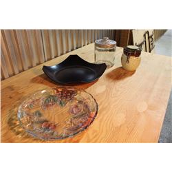 Lot of Cookie Jars & Plates