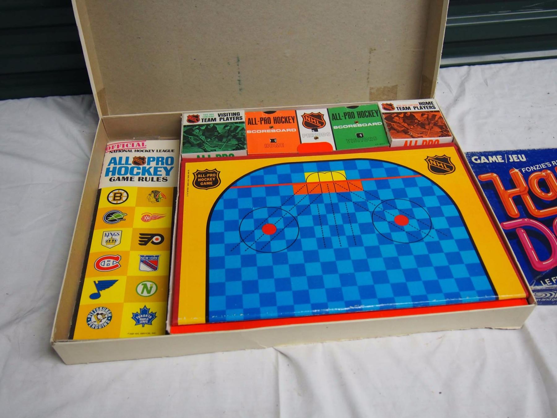 Pair Of Vintage Board Games (NHL All Pro hockey And Happy Days, Both