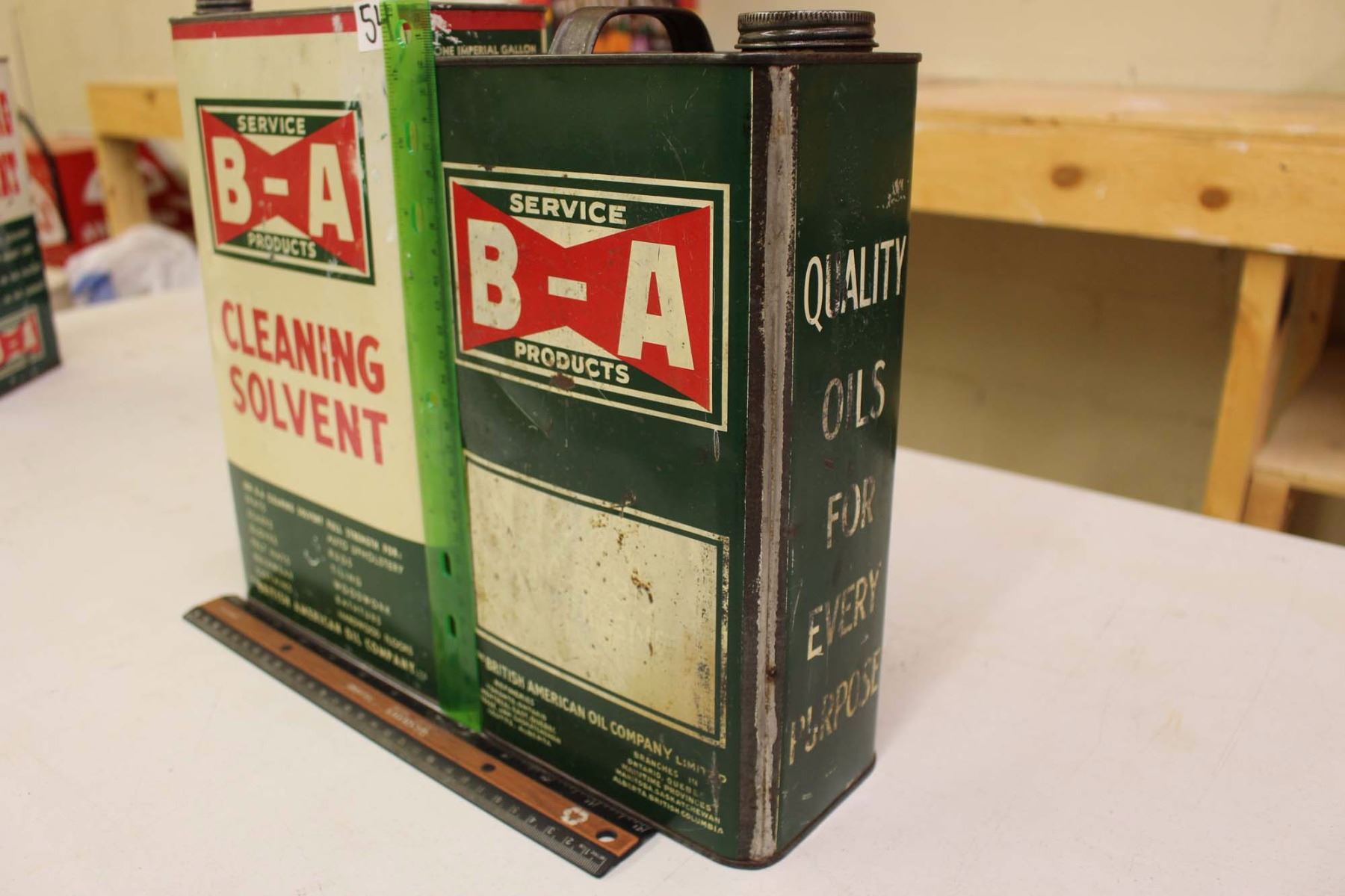 Service BA Products Tins, The British American Oil Company LTD.(2