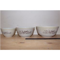 Pyrex Bowl Set (3 Pieces)