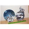 Image 2 : Wolf Touch Lamp (Working) & Decorative Wolf Plates