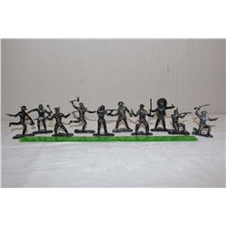 Metal Figures w/Names Included on Figures