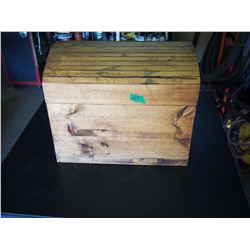 Wooden Trunk (19”x14”)