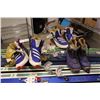 Image 2 : Lot Of Vintage Skiies And Ski Boots