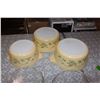 Image 2 : Shanigana Pyrex Casseroles (3)(2 Lids)
