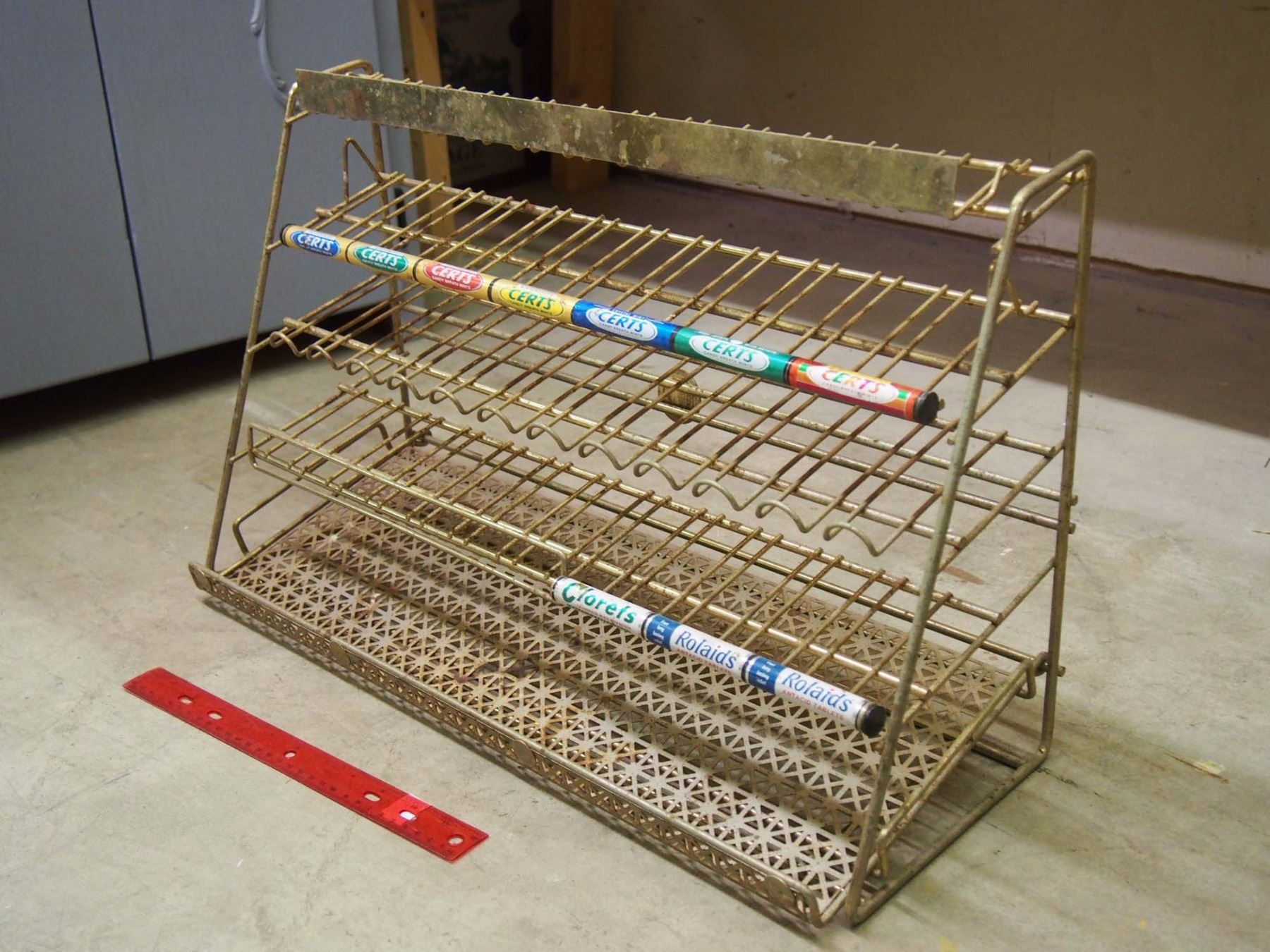 Metal Certs Candy Rack - Bodnarus Auctioneering