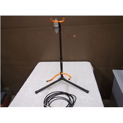 Yorkville Guitar Stand W/ Microphone Cable