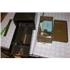Image 2 : Green Metal Index Card Holders (2)