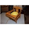Image 1 : Vintage Potty Chair