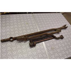 Large Threshing Machine Wrenches (3)(1 IHC)