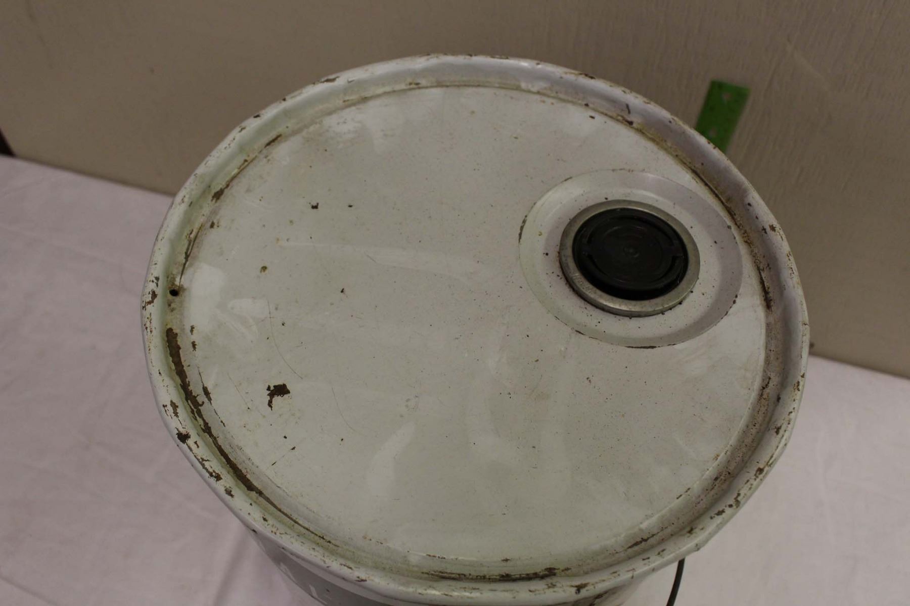 International Harvester HyTran Fluid Pail (5 Gallons)(Emptied)